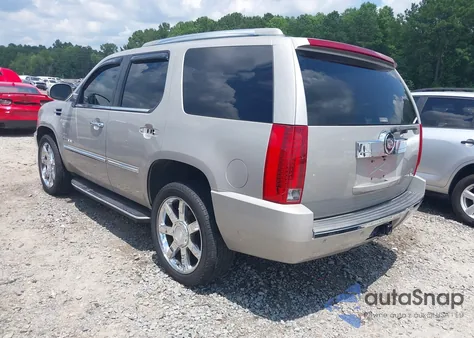 2008 Cadillac Escalade Standard из США, поврежденный, VIN 1GYFK63858R117891